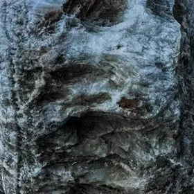 Close-up of a white and gray accent boulder